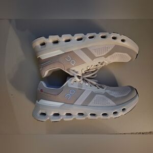 On Running Men Sneakers Cloudrunner 2 Size 12.5